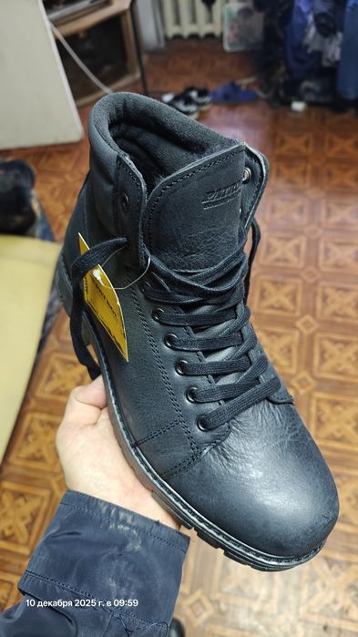 Продам ботинки мужские, зимние