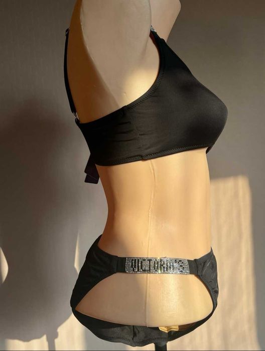 Продам купальник шикарный