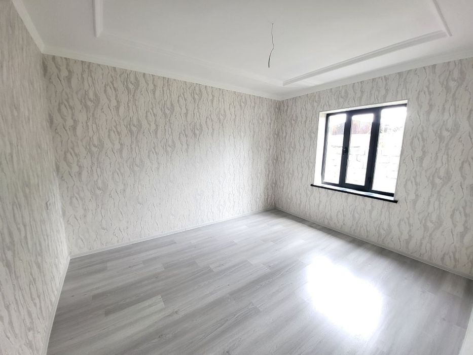 Кирарик Махалласи Лайлак кучаси 3 хона  нахтга