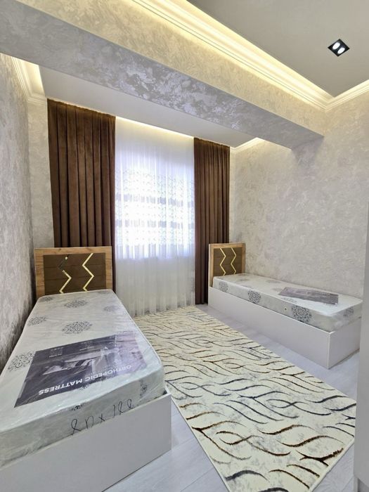 3х комнатная квартира, на 5 этаже. Фирдавсий.