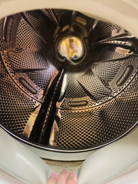 Продается стиральная машина Indesit