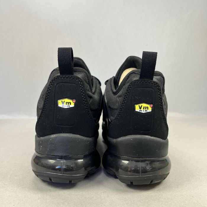 Nike Vapormax Plus "Triple Black"! НОВИ!