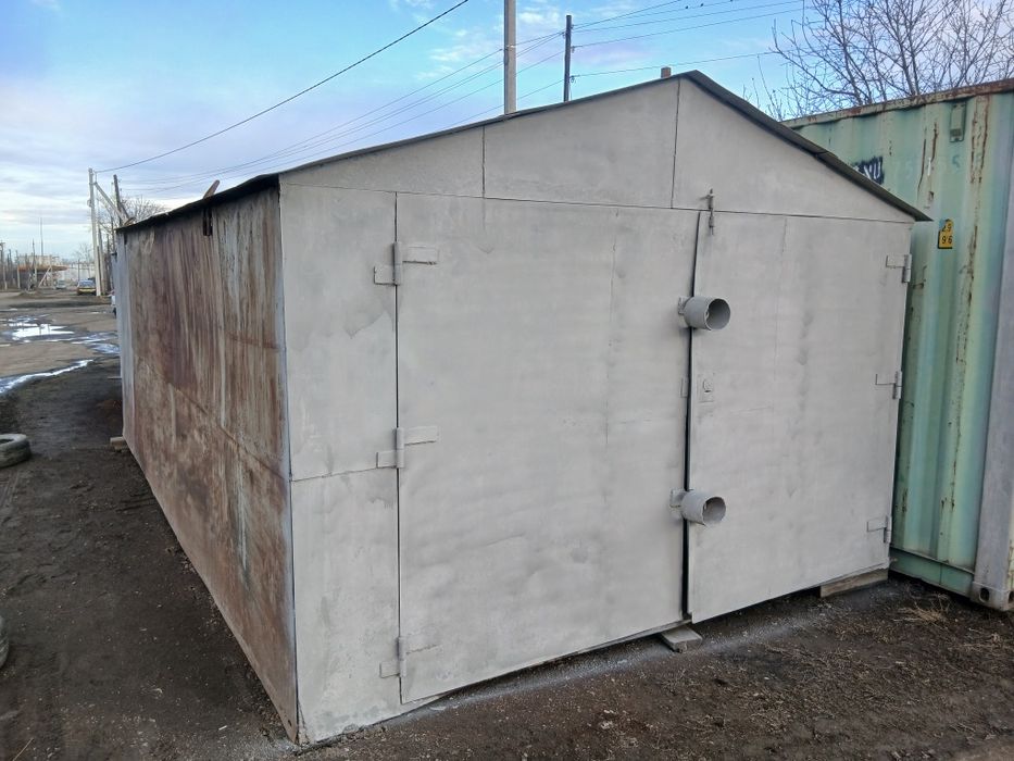 Гаражи металлические 5 ть штук