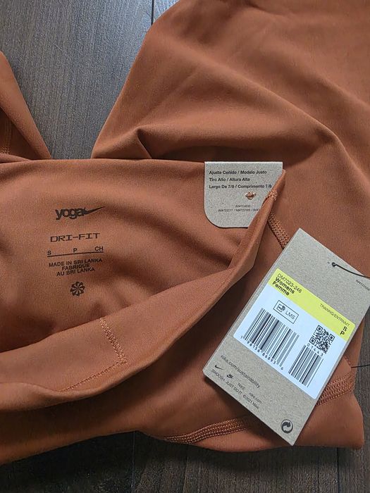 Клин Nike yoga дамски