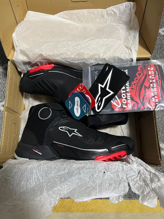 Продам  Мотообувь