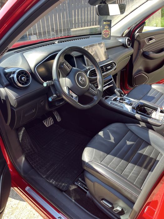 MG EHS Plug In Hybrid