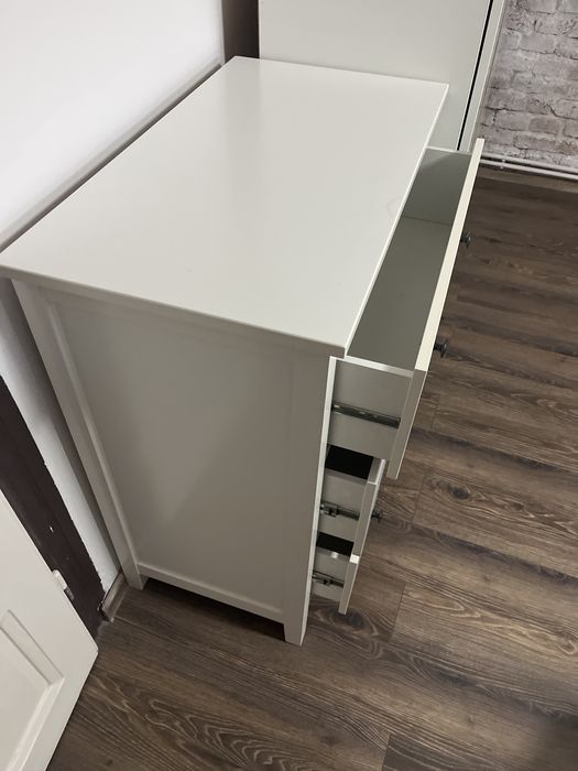 Comoda alba MDF