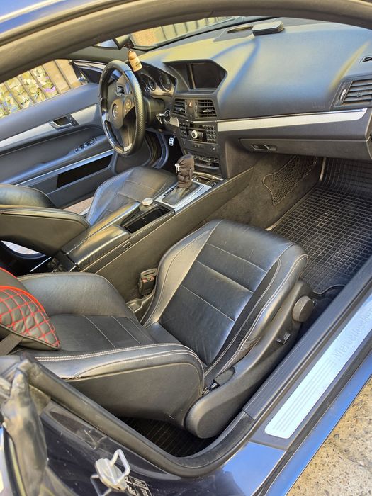Mercedes E 350 coupe
