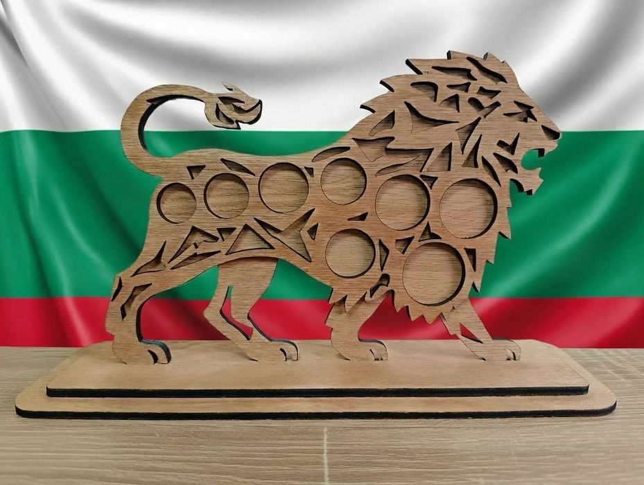 Дървен български лъв – монетник, който пази историята !