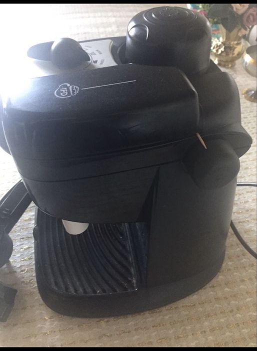 Кофемашина   Delonghi