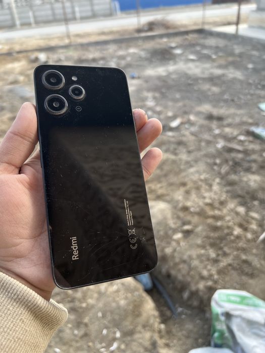 Редми 12 256гб.