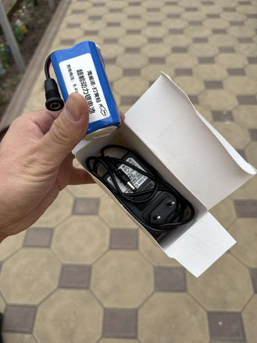 Прикормочный кораблик