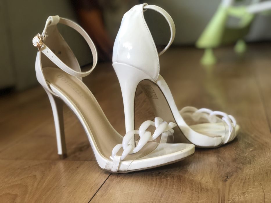 Дамски обувки /токчета