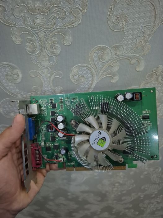 Срочно продаются Комплектующие