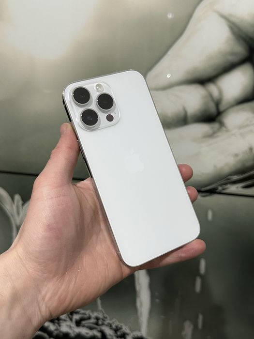 iPhone 14 Pro Max Silver