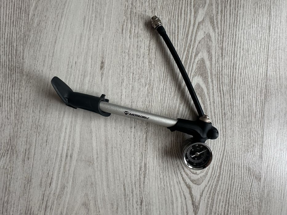 Pompa merida (furca aer si shock)