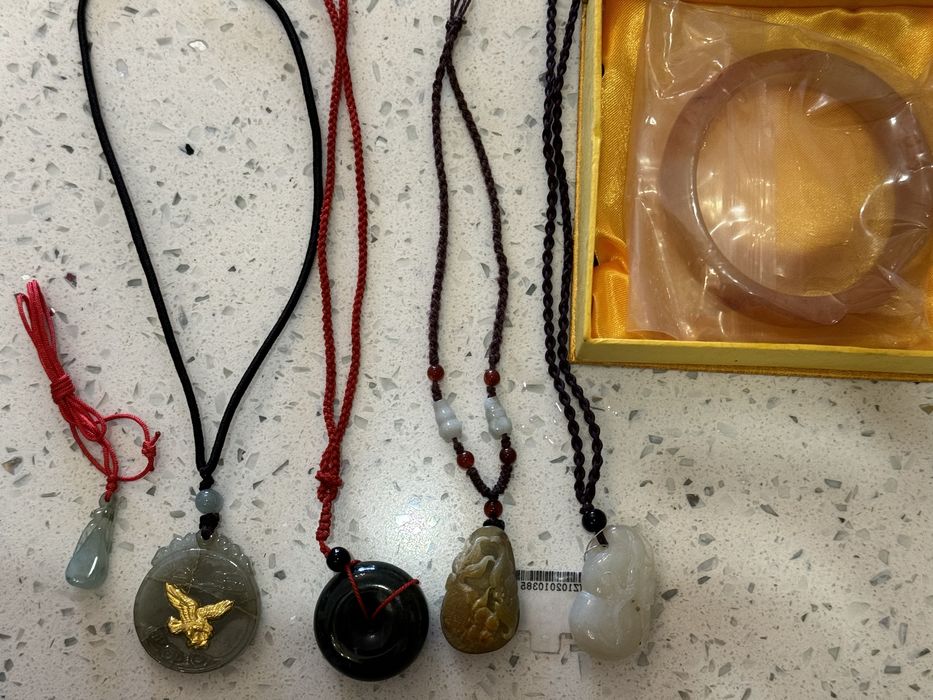 Подвески из камней, за все 2000