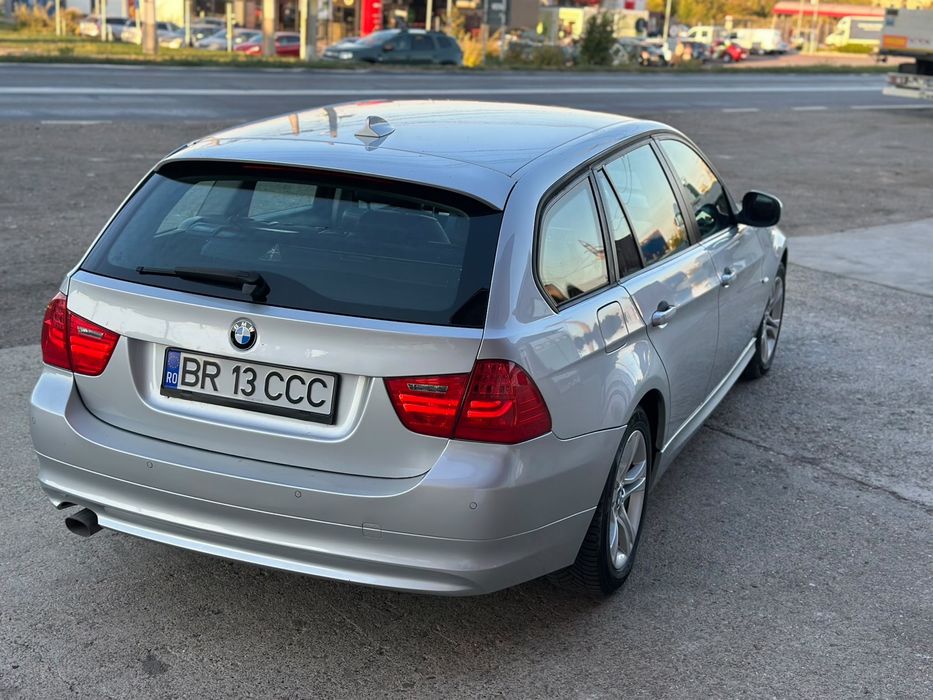 BMW 3 Series 2011 — imagine 4