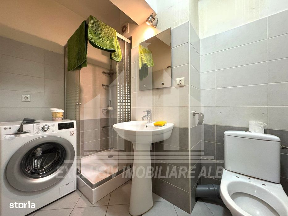 Apartament 3 camere decomandate | 65 mp | Parcare | Curte | Tolstoi