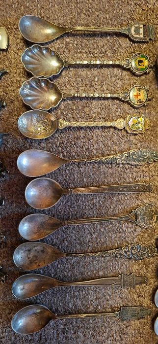 Set lingurite placate cu argint