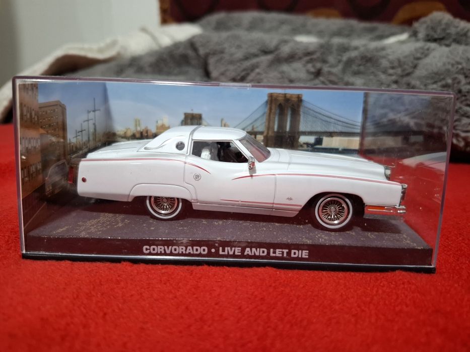 Machetă mașină de epocă - Live & Die 007