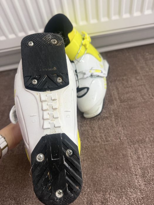 Clapari reglabili 30-33 + skiuri carbon 107 cm