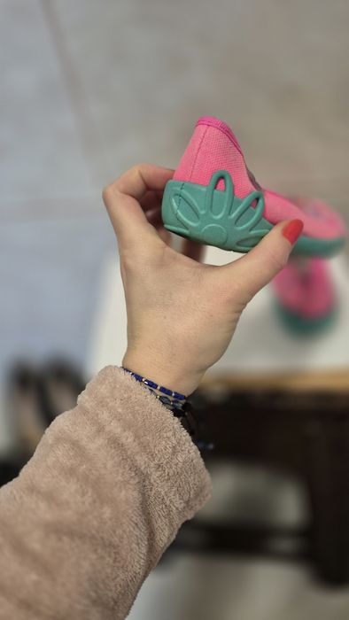 Sandale fetițe, marimea 29