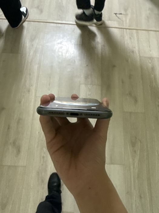 Айфон 11 128 гб 73 акб