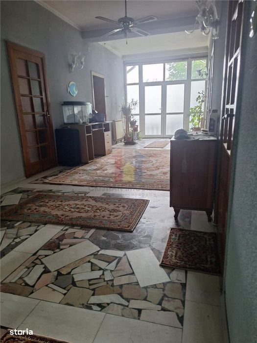 Vila S+P+1+M- Islaz, 8 camere, Suprafata teren 971 mp, Suprafata const