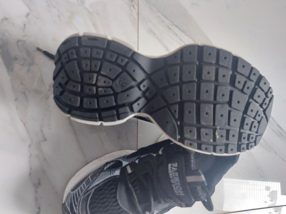 Детски маратонки за момиче