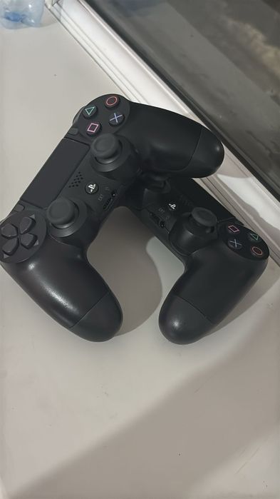 геймпады Sony DualShock 4 (цена за 2 шт.)