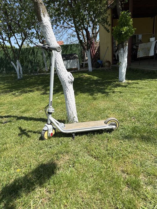 Trotineta electrica copii