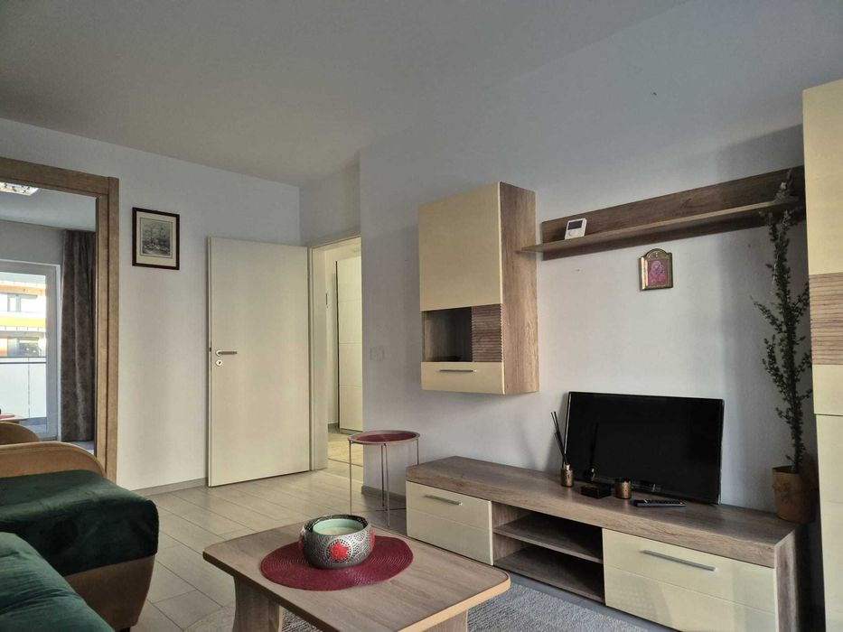 Prima inchiriere - garsoniera la Vila!