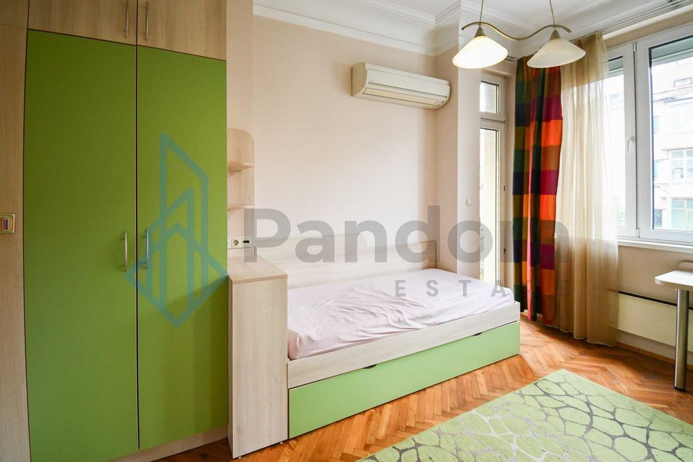 Дава се под наем Четиристаен апартамент в София, Център - 140 кв.м за 612 € - Снимка #5