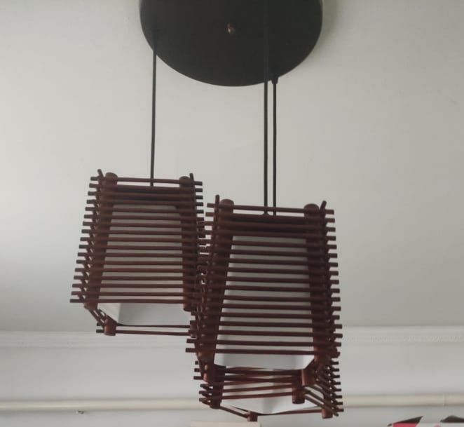 Продам люстру. 3 рожков