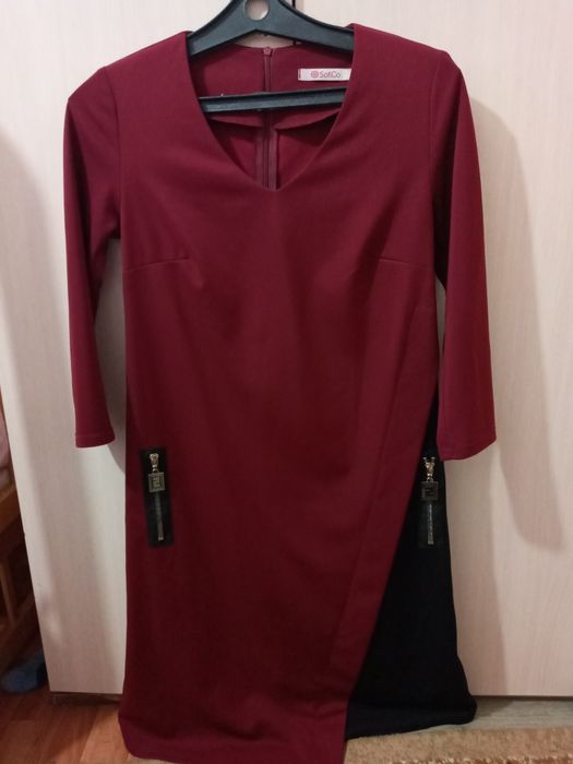 Продам недорого платья