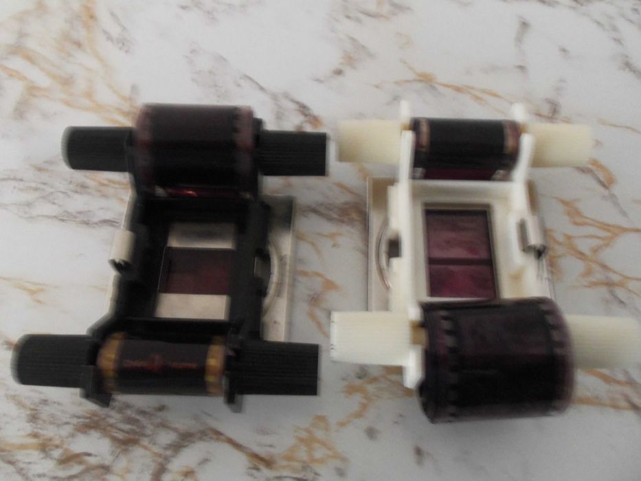 Прожекционен апарат за филмчета и диапозитиви Profil S полски, 2лампи.