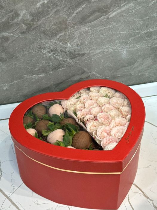 КЛУБНИКА в шоколаде