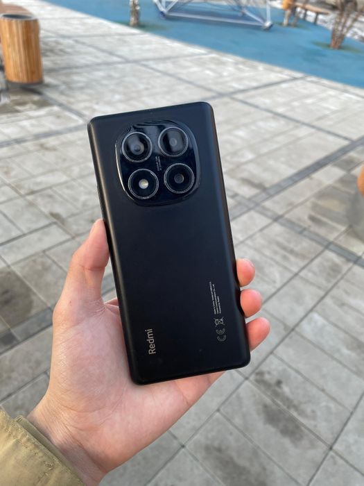 Xiaomi Redmi Note 14 Pro