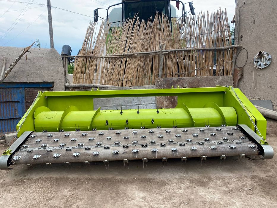 Claas mega 204 old qismi sotiladi sholi mafsumi uchun