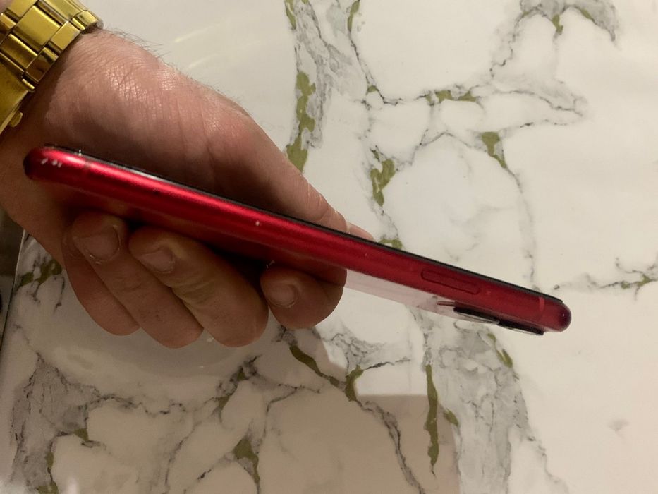 Айфон 11 64 гб все оргинал