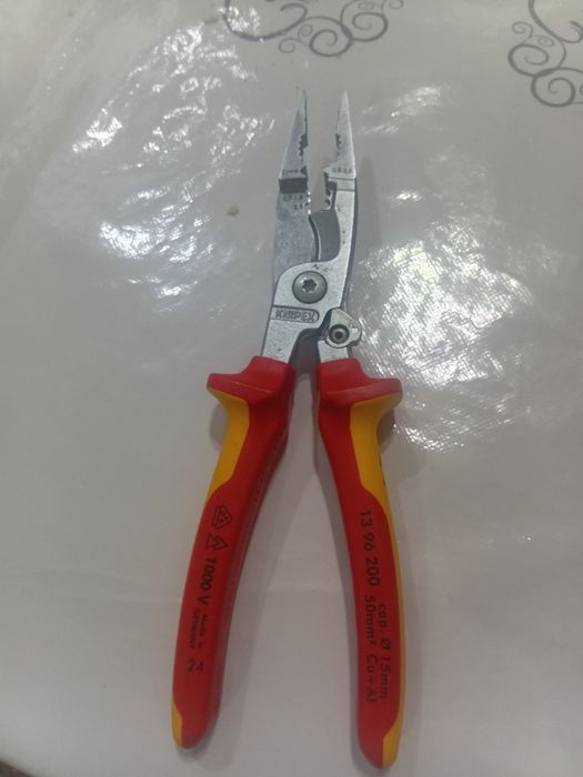 Плоскогубцы пассатижи