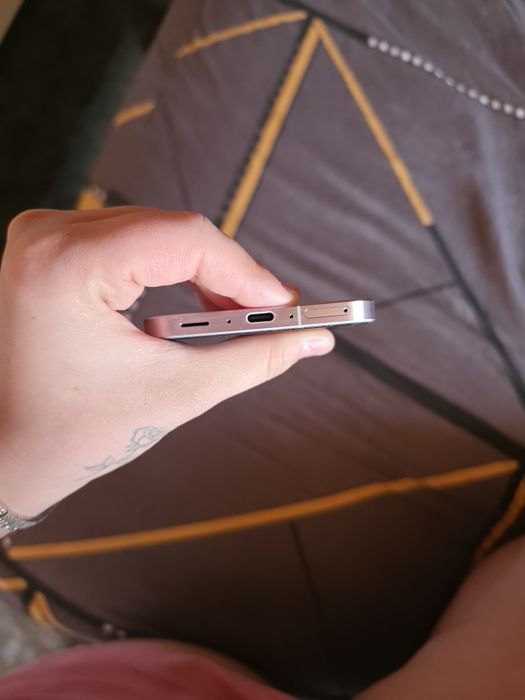 Samsung Galaxy A56 256GB в гаранция