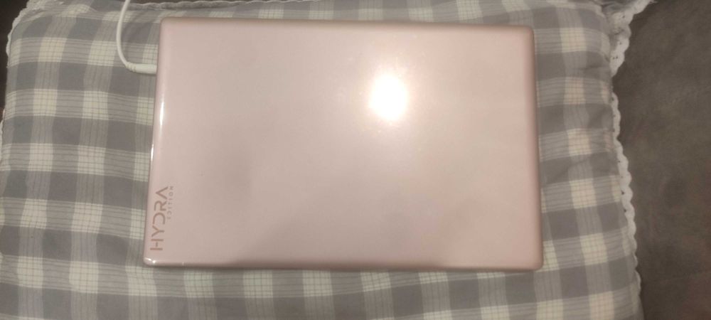 Ноутбук Hydra продам