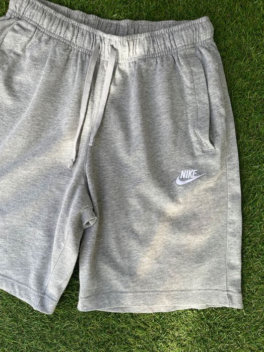 Мъжки къси панталонки : Nike Sportswear Fleece Club S