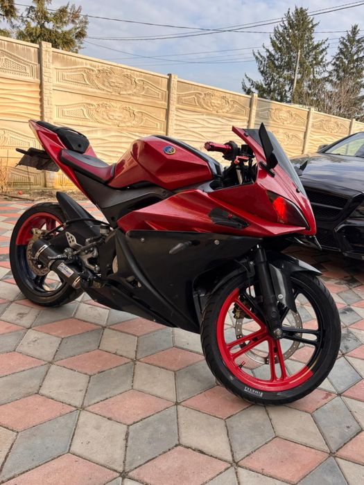 Yamaha Yzf R 125 cc