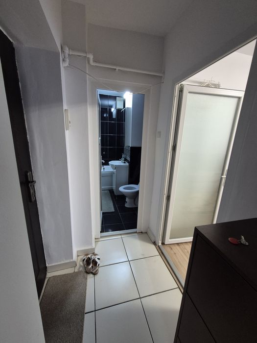 Garsoniera decomandata de inchiriat – Micro 11