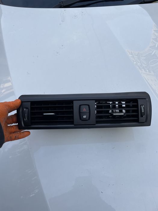 Grila BMW Seria1 F20 F21 F22 F23