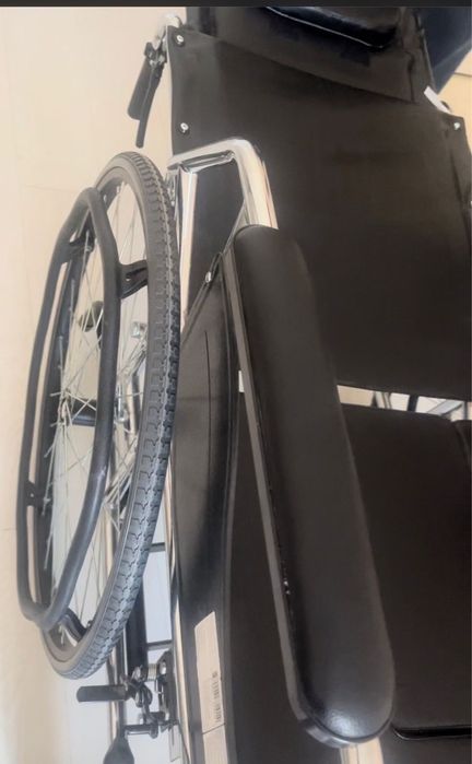 Коляска инвалидная