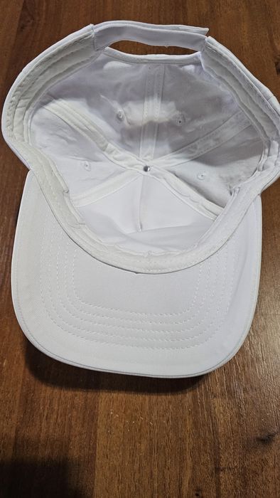 Sapca tenis Habtoor UAE